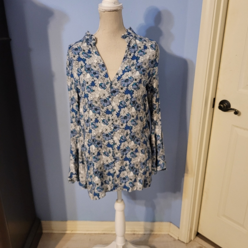 Available By Angela Fashion Small Womens Blouse